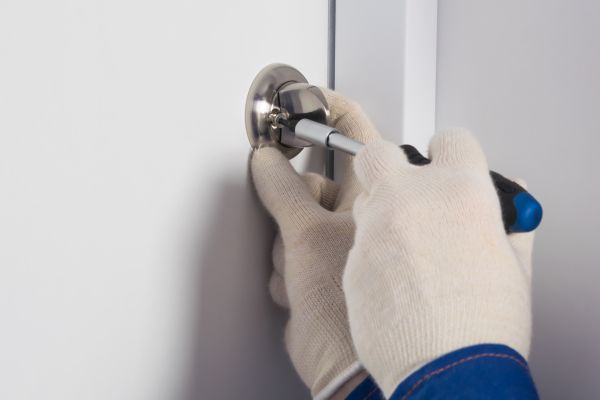 Cost of Deadbolt Replacement in Delaware